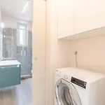 Crocetta District! Bright & Roomy Apartment